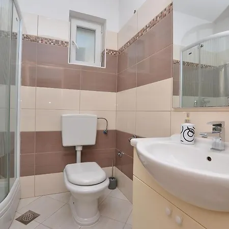 Apartments Jasna * Omis
