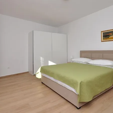 Apartments Jasna